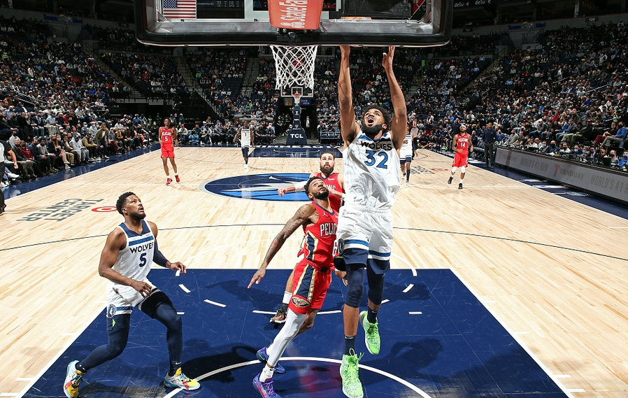 西班牙男篮碾压鹈鹕,拉塞尔完成帽子戏法 西班牙男篮碾压鹈鹕,拉塞尔完成帽子戏法