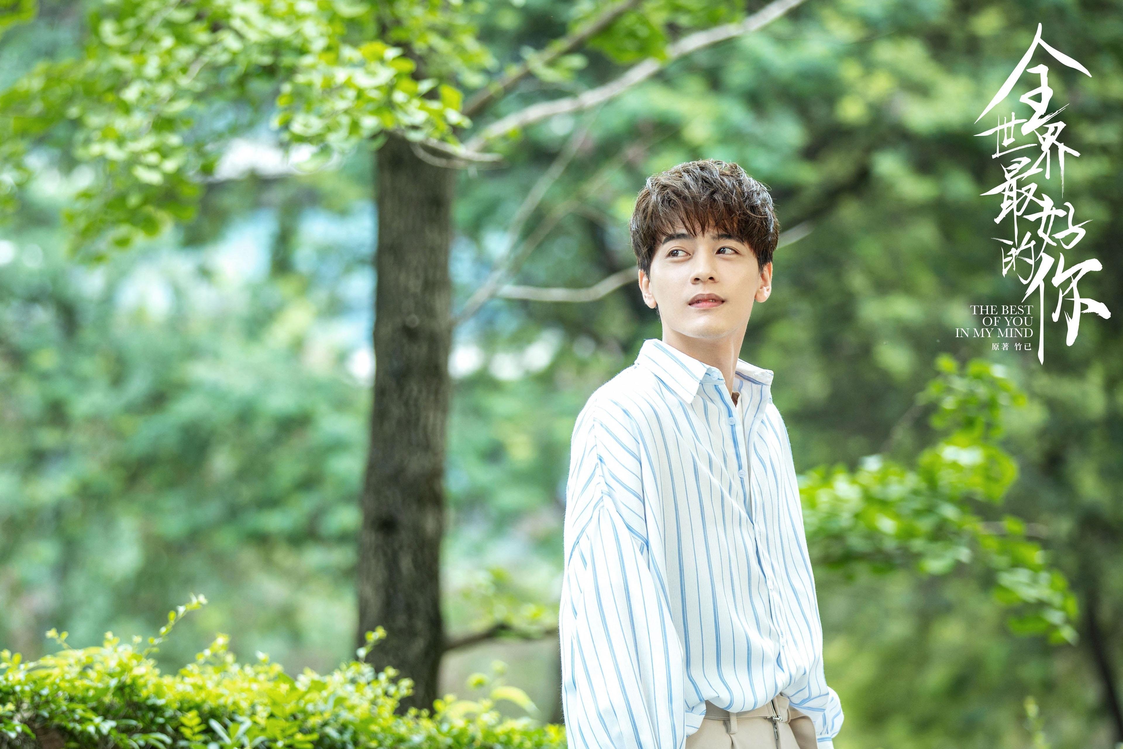 隔网而战，当羽球之魂照亮乒乓征途