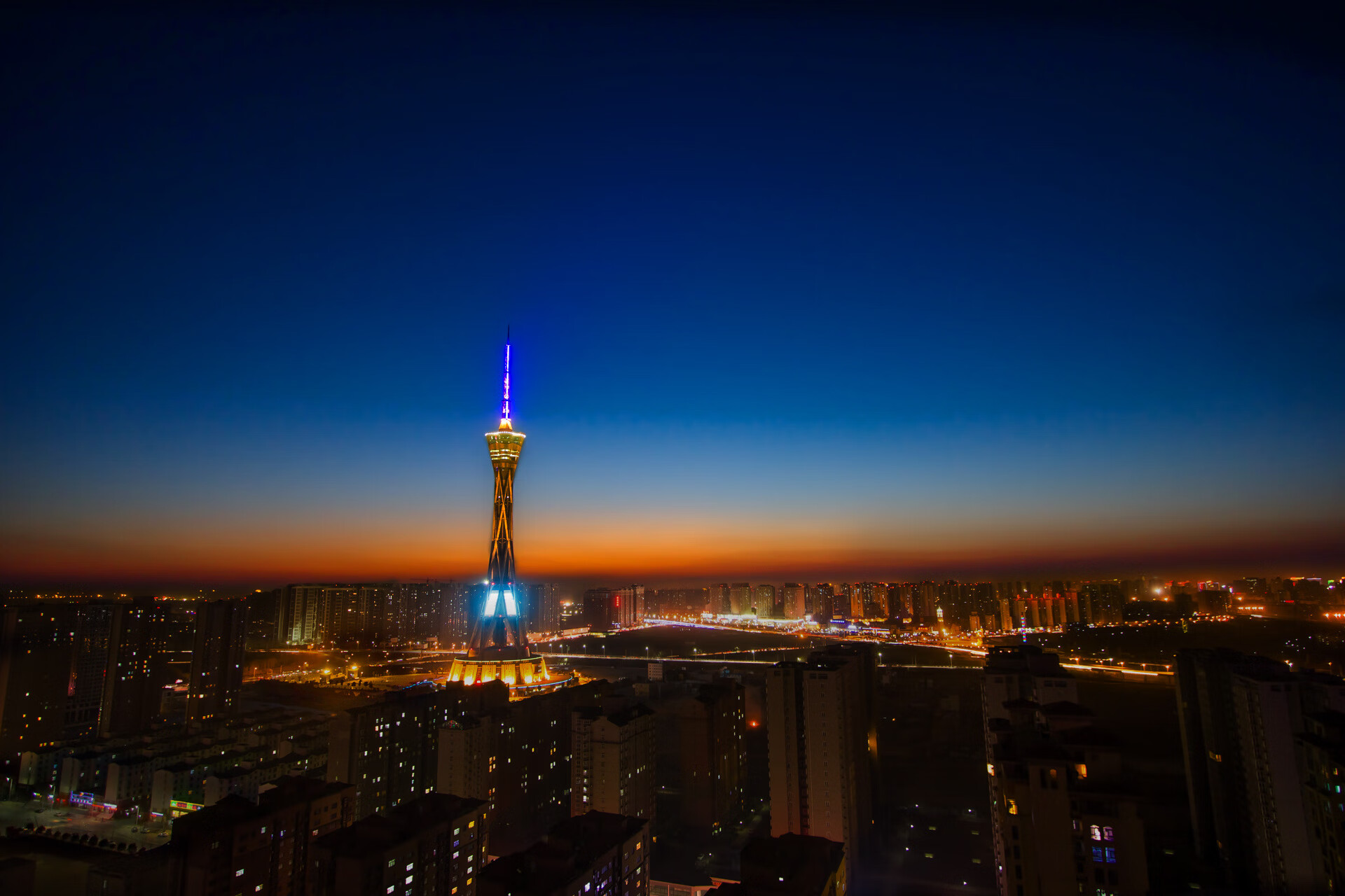 英雄与奇迹，奥亚尔萨瓦尔爆发之夜，牙买加补时铸就的黑马史诗